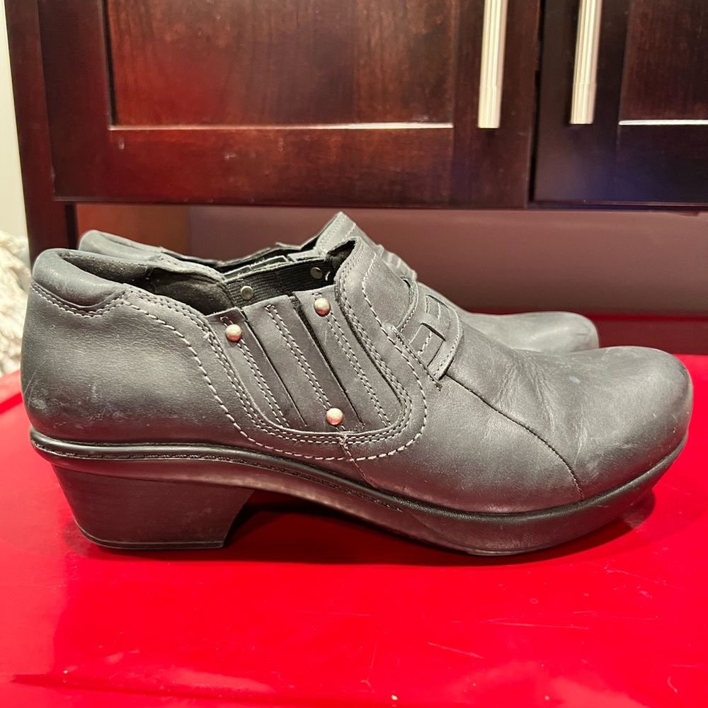 Women’s shoes